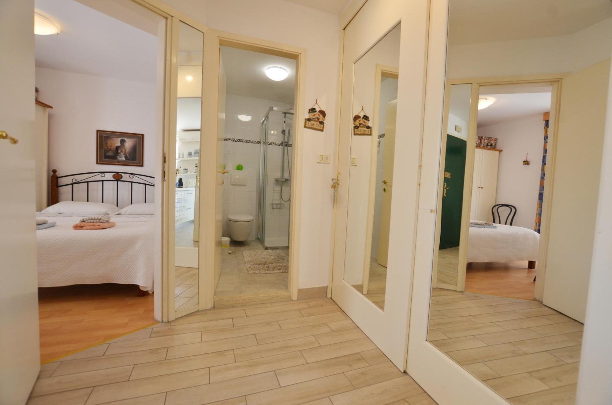 Apartment Bea & Leo Ровінь Екстер'єр фото